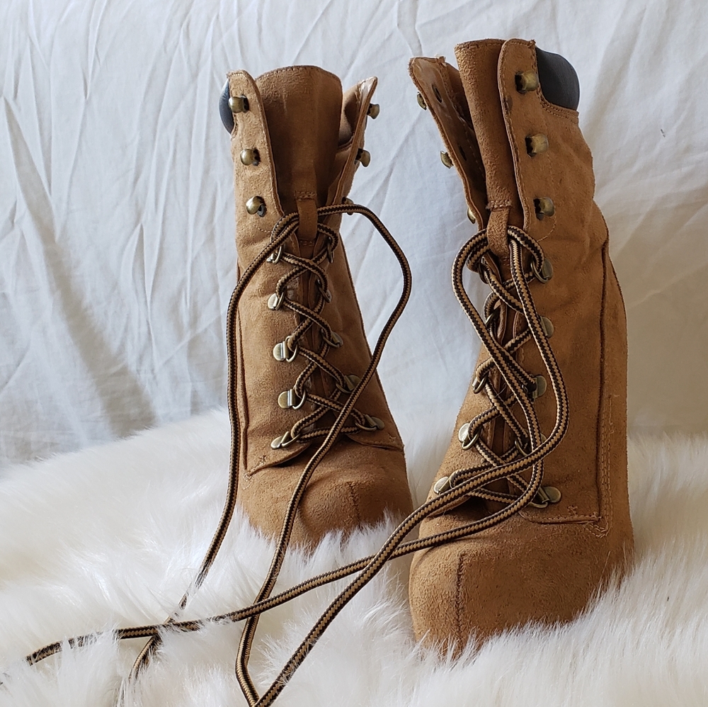 Heel Boots